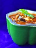 Чечевичный суп с баклажанами и томатами