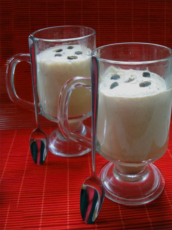 Сливочно-кофейный замороженный десерт